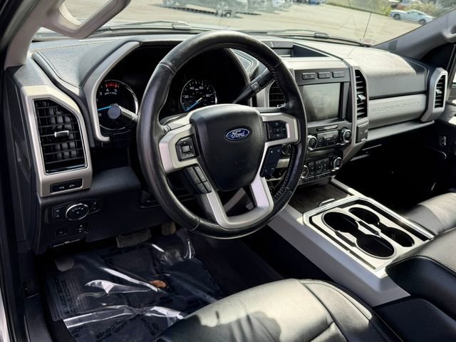 Used 2020 Ford F350 Lariat image 11