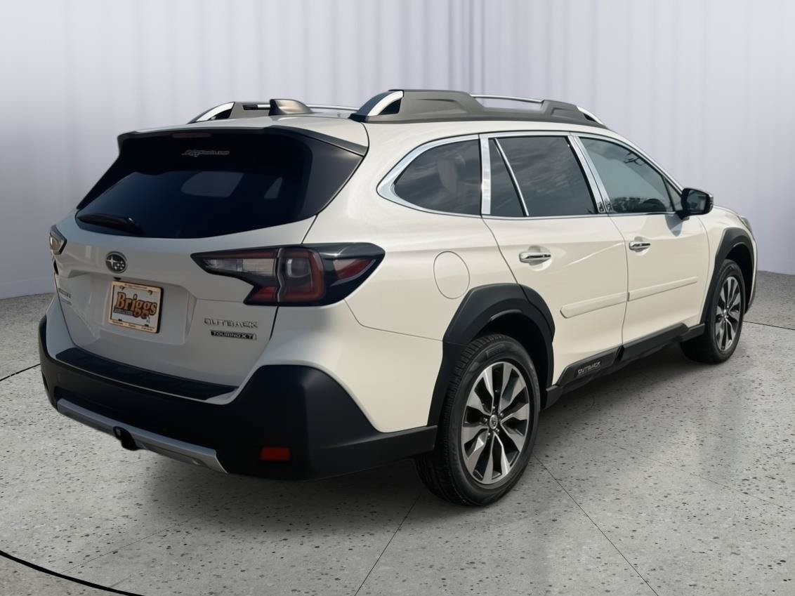 Used 2024 Subaru Outback Touring XT AWD/4WD image 6
