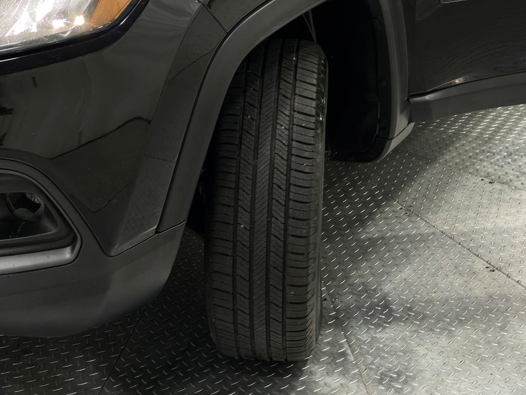 Used 2022 Jeep Compass Trailhawk image 34