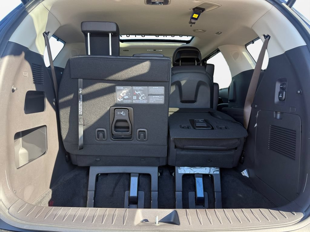 New 2026 Kia Carnival SX Prestige FWD image 18