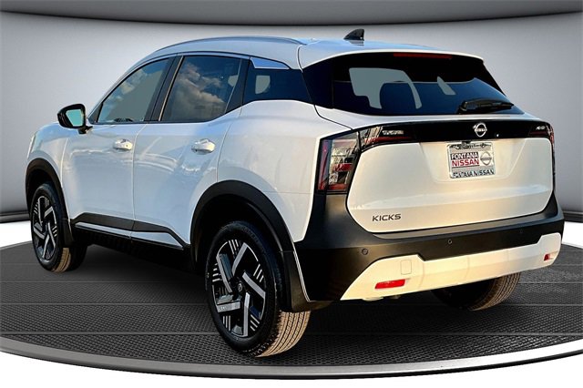 New 2026 Nissan Kicks SV image 3