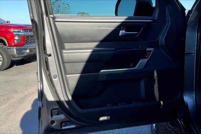 Used 2024 Toyota Tundra Platinum image 18