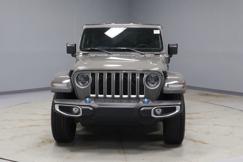 Used 2023 Jeep Wrangler Unlimited Sahara AWD/4WD image 6
