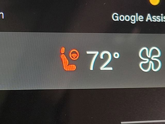 New 2026 Volvo XC90 B6 Plus w/ Protection Package Premier image 16