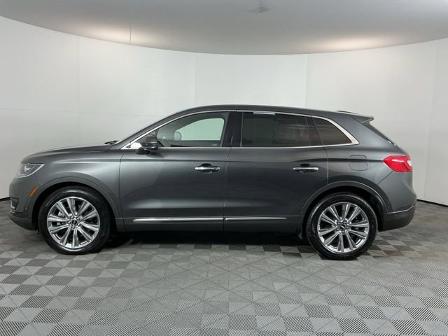 Used 2018 Lincoln MKX Reserve w/ Driver Assistance Package image 8