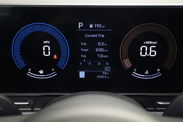 Used 2025 Hyundai Kona SEL image 14