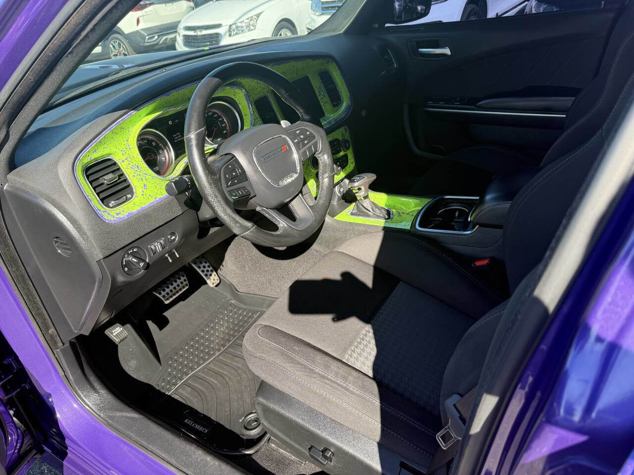 Used 2019 Dodge Charger Scat Pack image 9