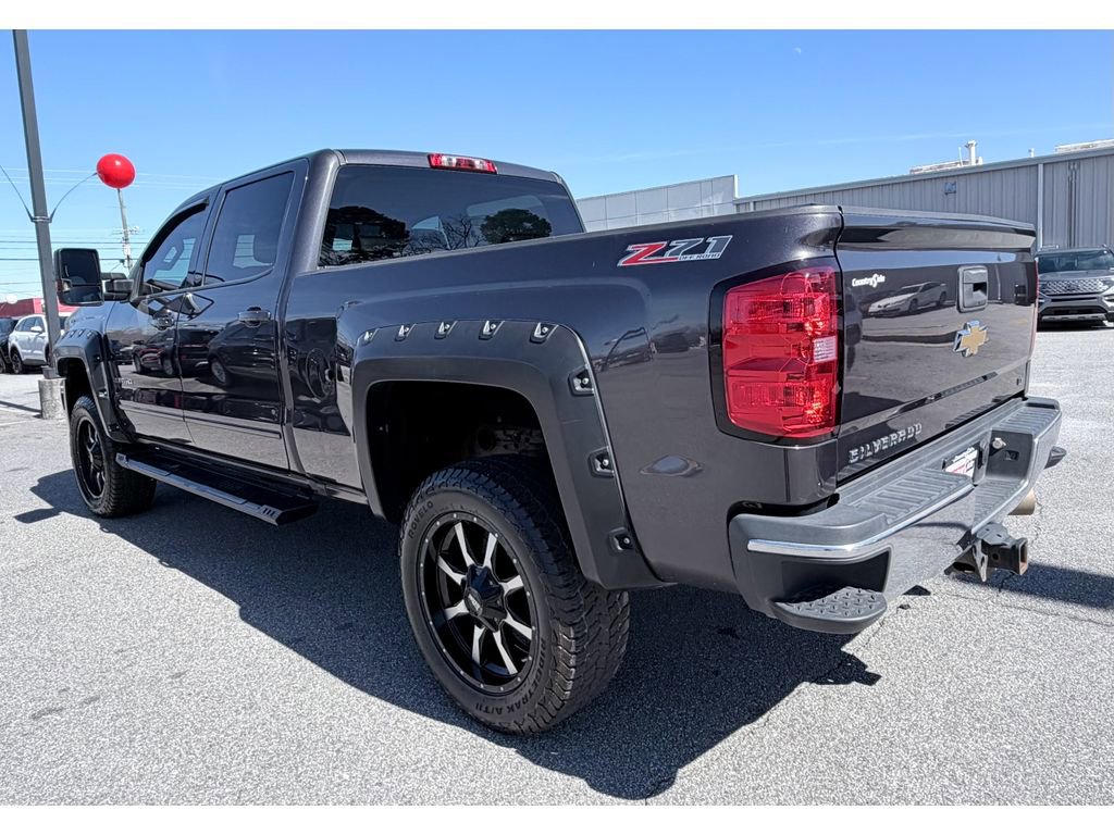 Used 2016 Chevrolet Silverado 2500 LT w/ LT Convenience Package image 7