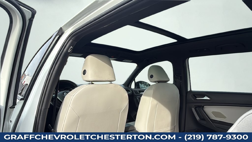 Used 2021 Volkswagen Tiguan SE R-Line FWD image 42