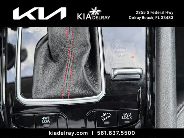 Used 2022 Jeep Compass Trailhawk w/ Trailhawk Convenience Group AWD/4WD image 25