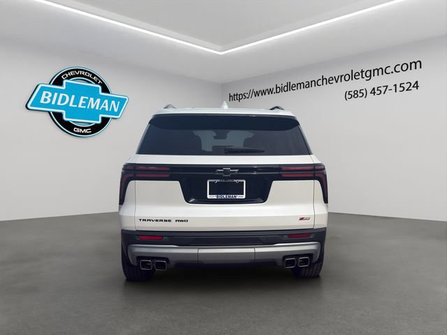 Used 2024 Chevrolet Traverse Z71 w/ Enhanced Driving Package AWD/4WD image 7