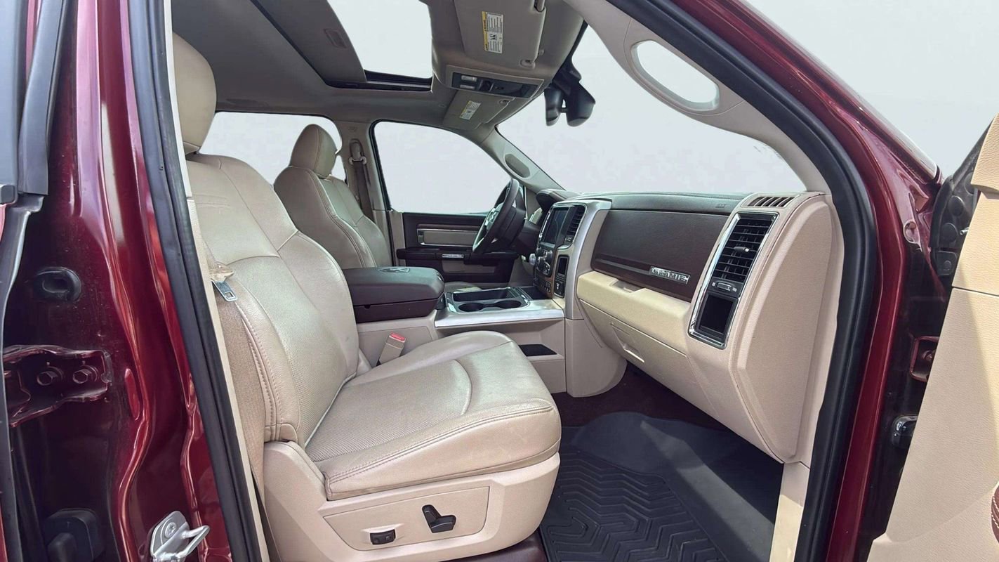 Used 2017 RAM 1500 Laramie w/ Convenience Group image 14