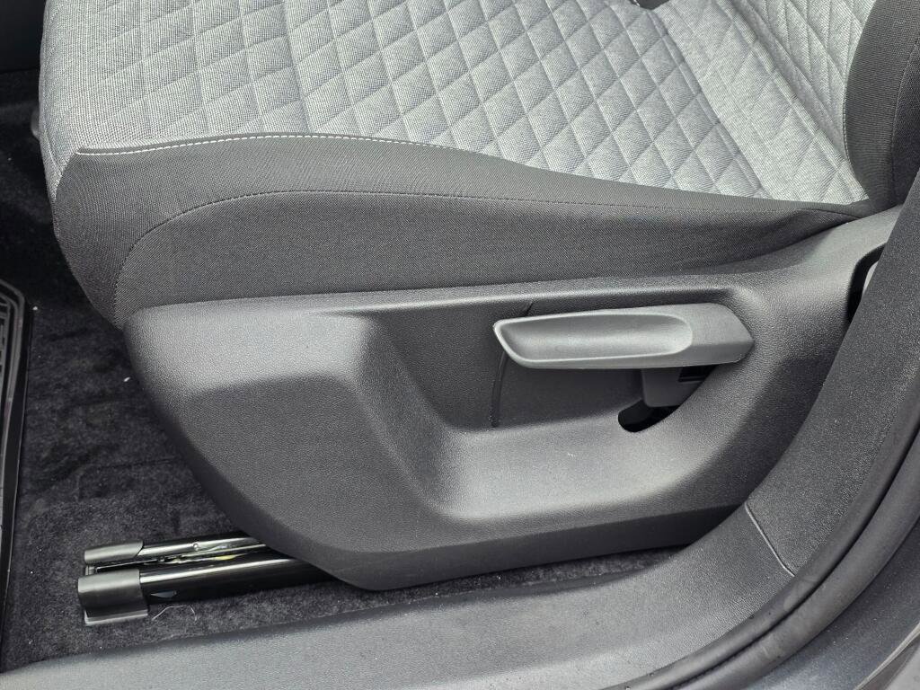 New 2026 Volkswagen Tiguan S image 21