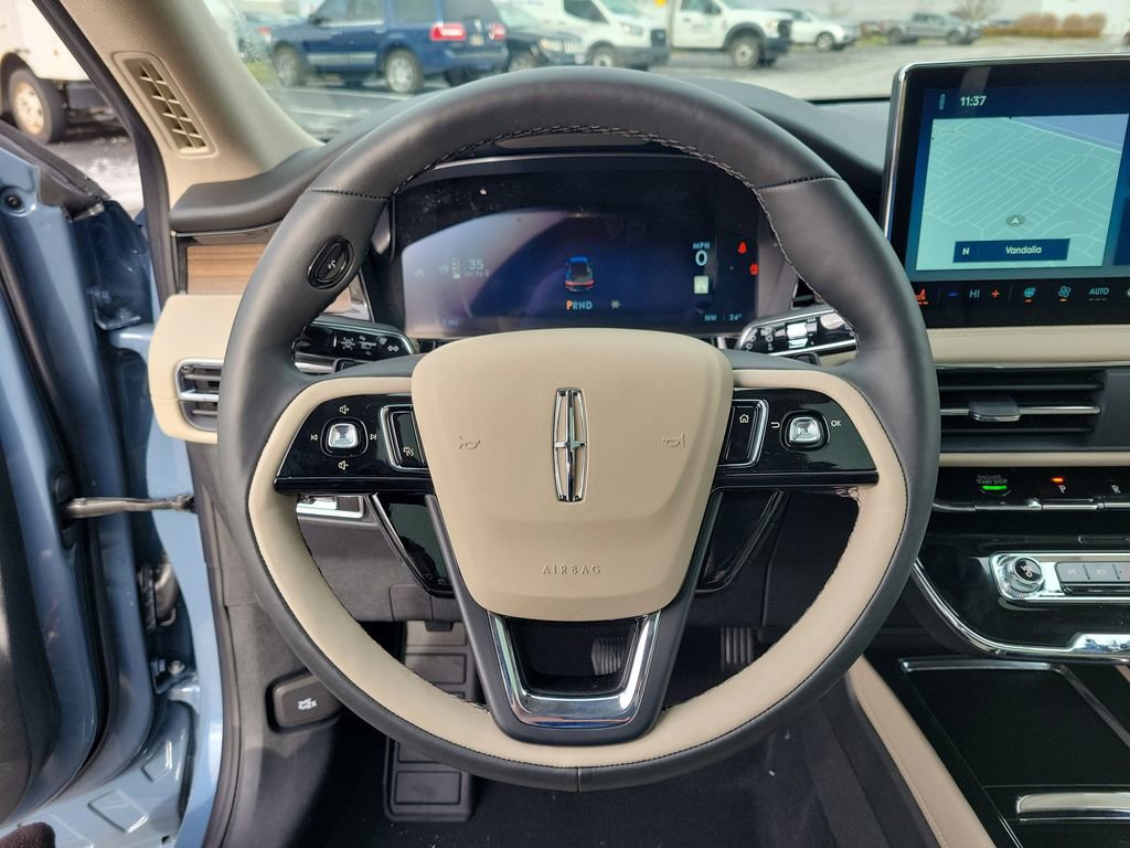 New 2026 Lincoln Corsair Reserve w/ Rear Removable Package Tray AWD/4WD image 22