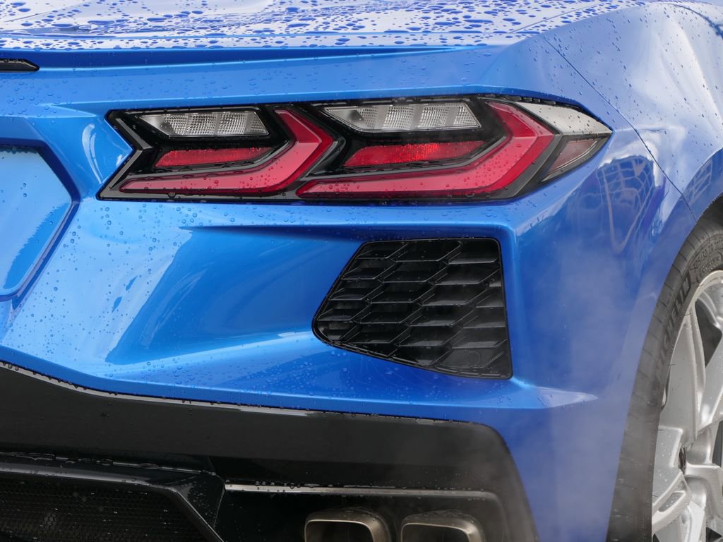 Used 2025 Chevrolet Corvette Stingray Premium Conv w/ 3LT image 5