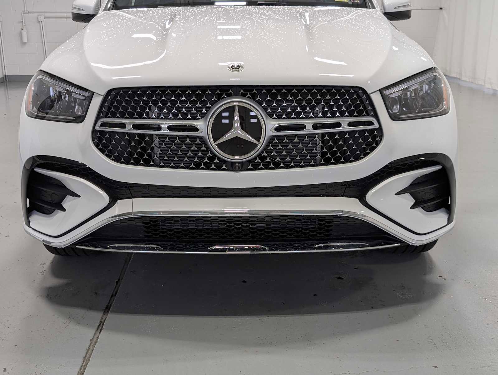 New 2026 Mercedes-Benz GLE 450 4MATIC image 2