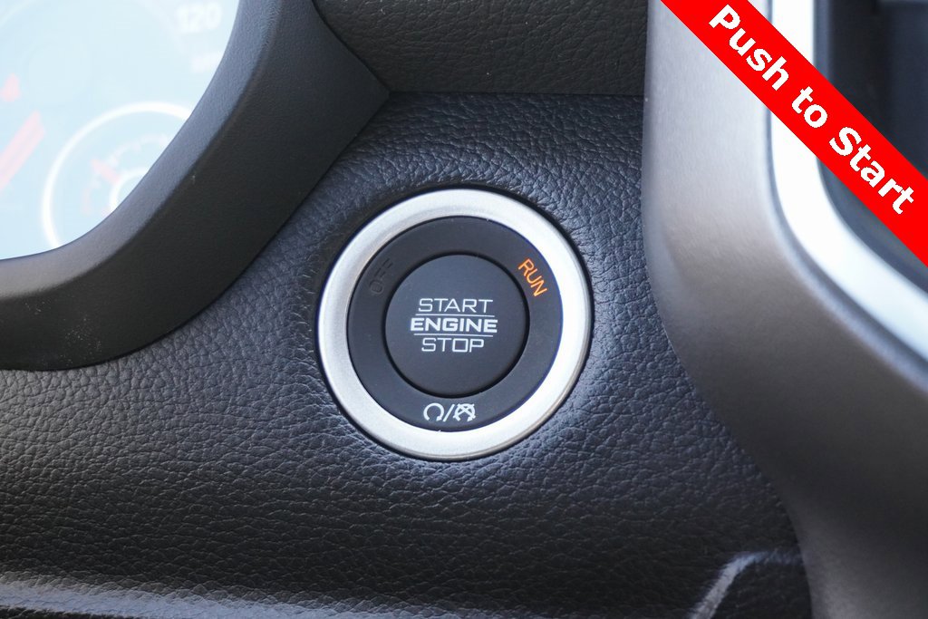 New 2026 RAM 1500 4x4 Crew Cab image 18