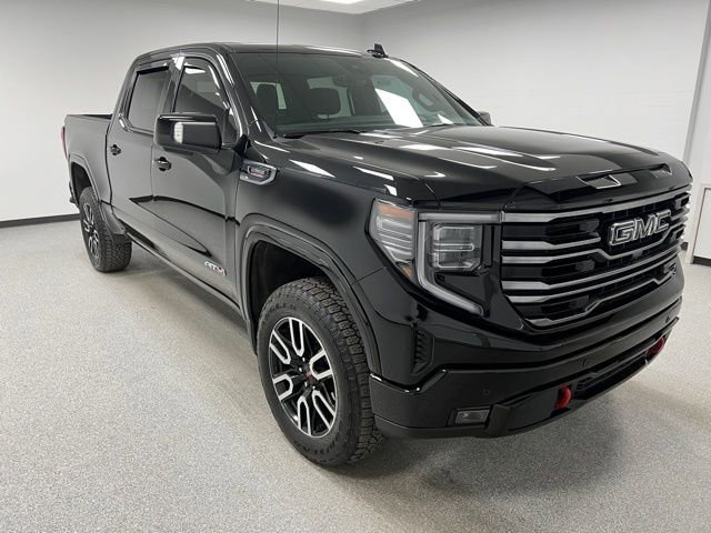 Used 2025 GMC Sierra 1500 AT4 w/ AT4 Premium Package image 3