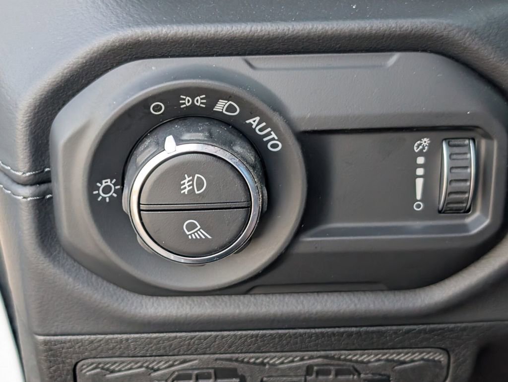 New 2026 Jeep Gladiator Mojave AWD/4WD image 27