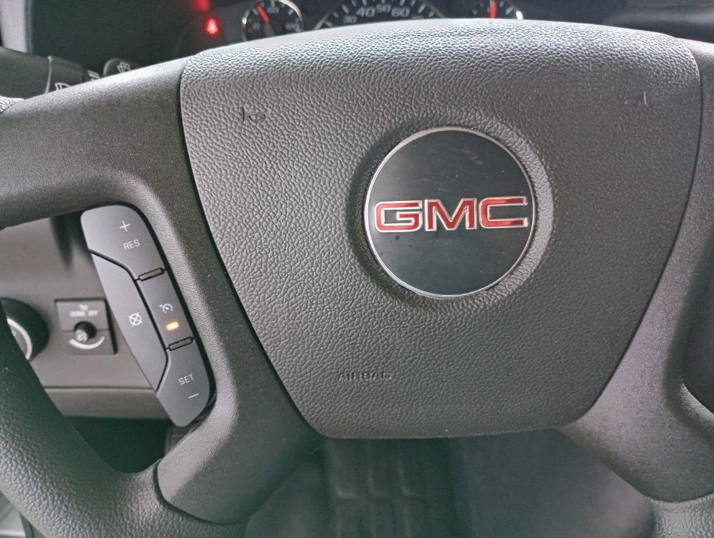 New 2025 GMC Savana 2500 w/ Driver Convenience Package RWD image 16