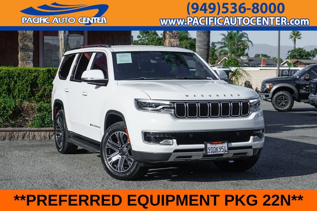 Used 2022 Jeep Wagoneer Series III w/ Rear Seat Video Group 1 AWD/4WD image 1
