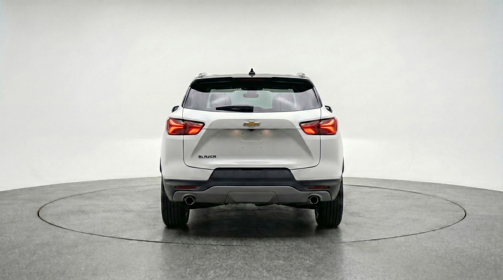 Used 2025 Chevrolet Blazer LT FWD image 7