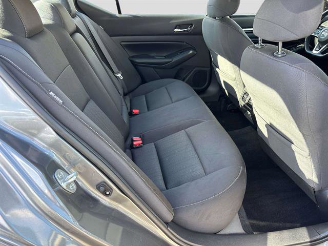 Used 2019 Nissan Altima 2.5 SV image 15