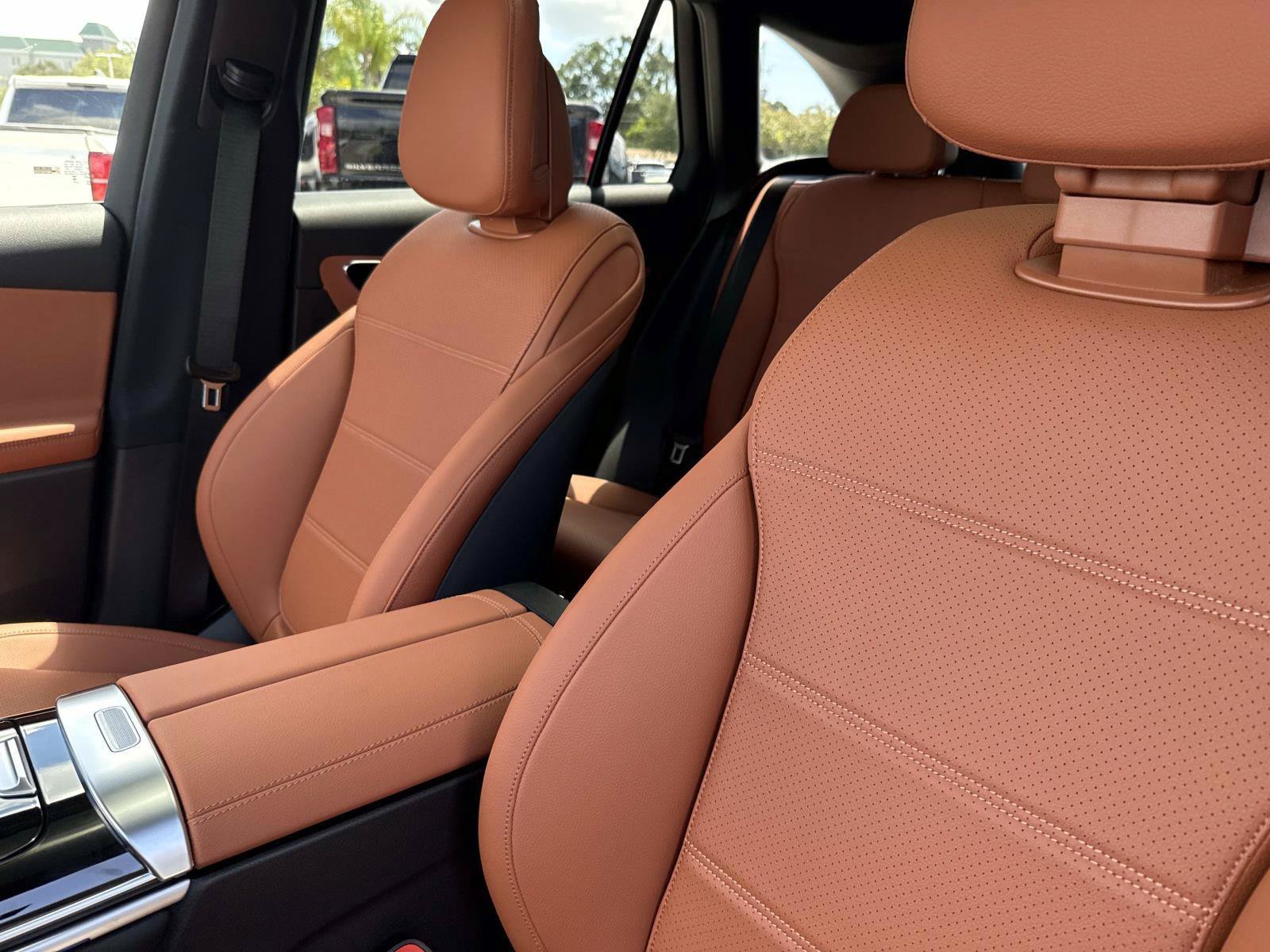 New 2027 Mercedes-Benz GLC 300 image 22