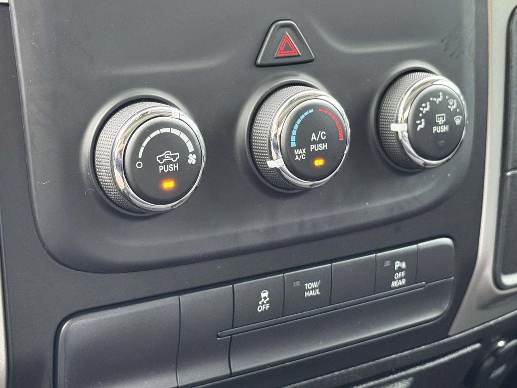 Used 2020 RAM 1500 Warlock AWD/4WD image 19