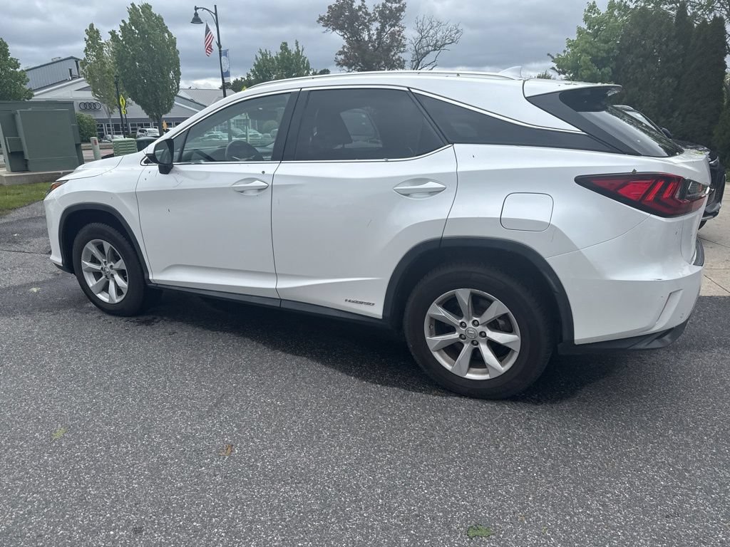 Used 2016 Lexus RX 450h AWD w/ Accessory Package image 11