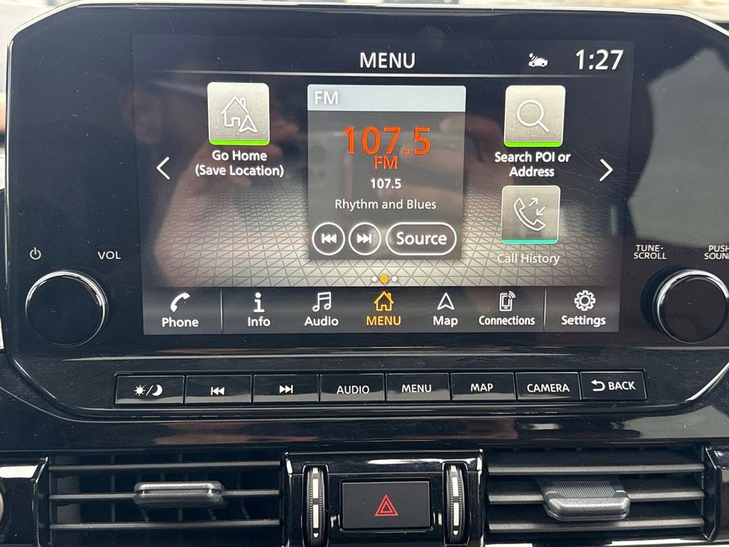 Used 2024 Nissan Pathfinder Platinum w/ Cargo Package image 29