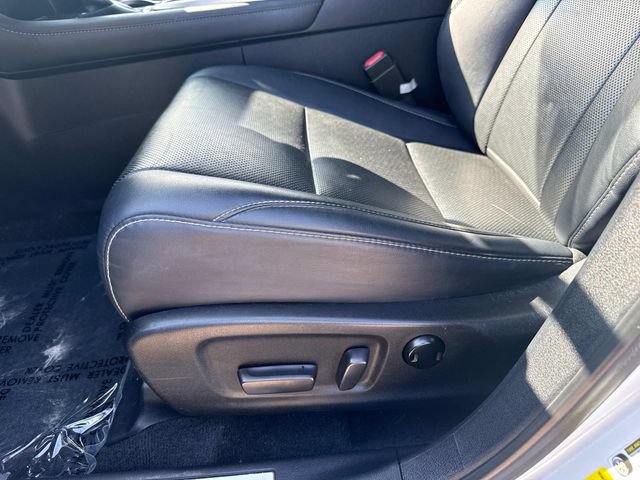 Used 2019 Lexus RX 350 FWD w/ Accessory Package image 23