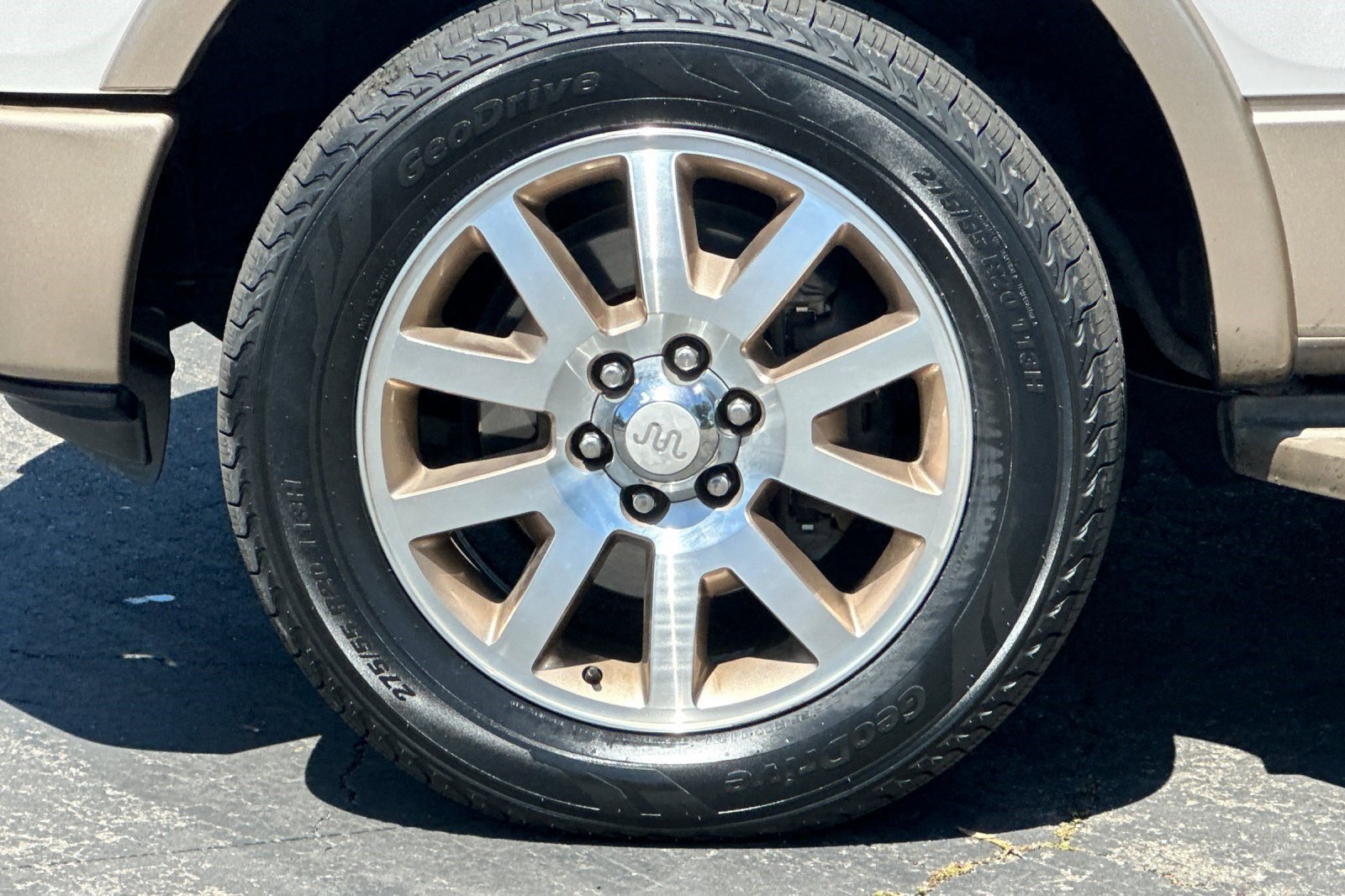 Used 2014 Ford F150 King Ranch w/ King Ranch Luxury Package AWD/4WD image 33