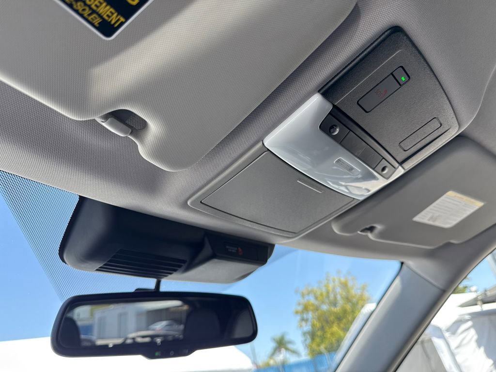 Used 2022 Mitsubishi Outlander SEL FWD image 30