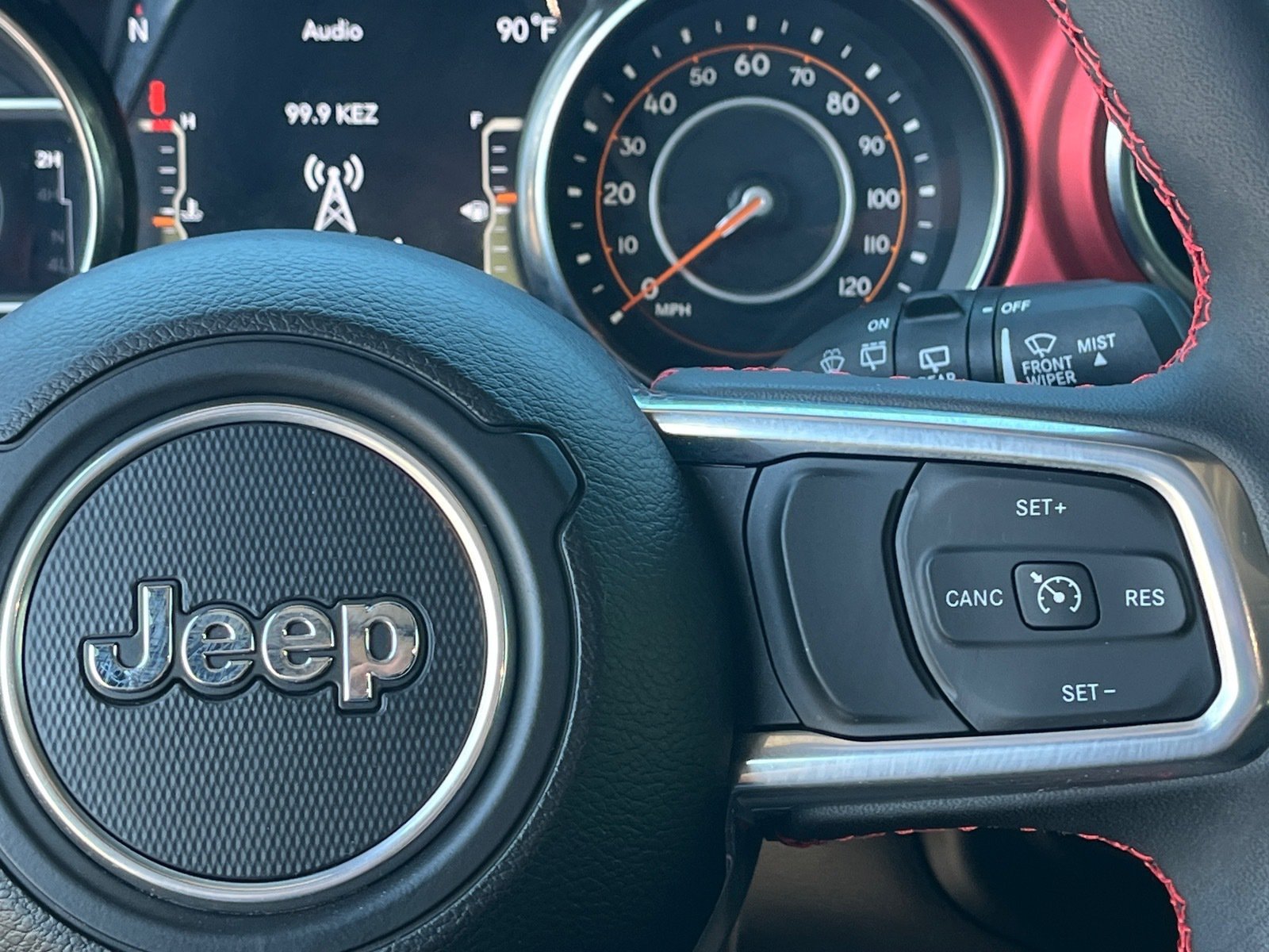 Used 2023 Jeep Wrangler Unlimited Rubicon w/ Cold Weather Group AWD/4WD image 20
