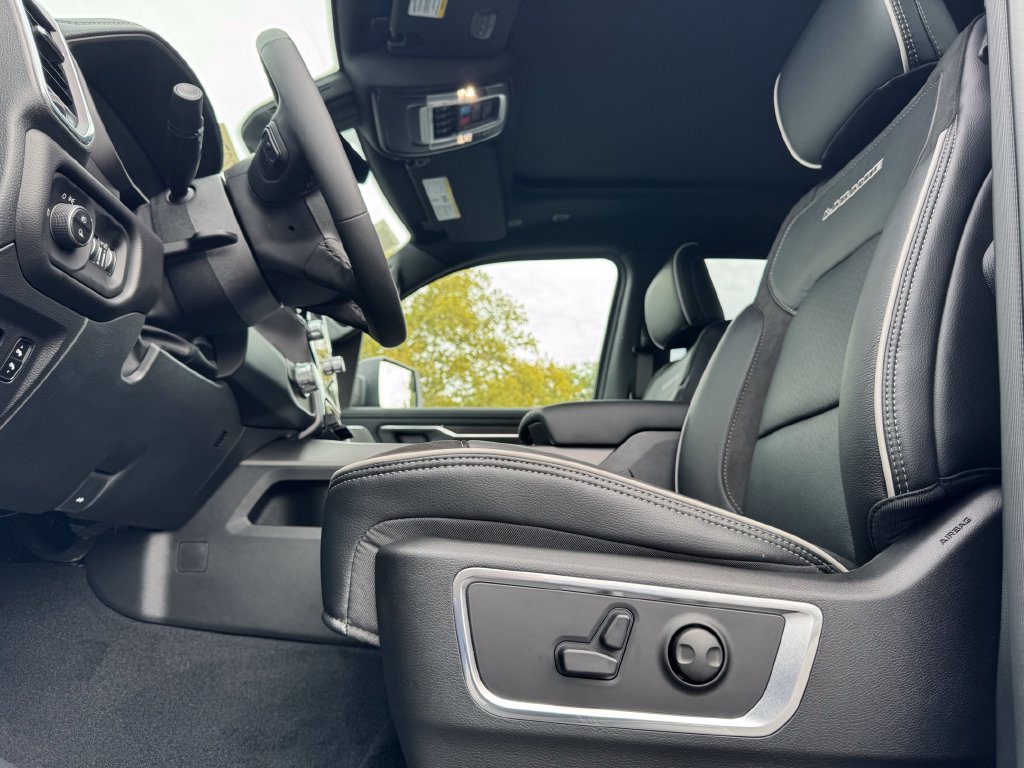 New 2027 RAM 1500 Laramie AWD/4WD image 15