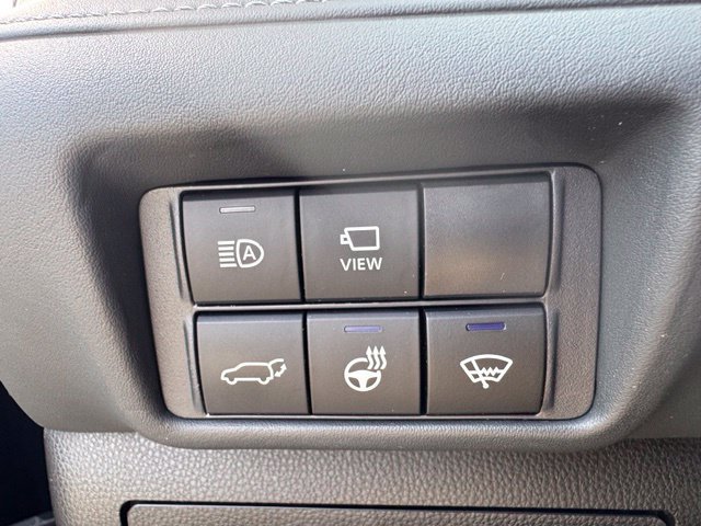 Used 2021 Toyota Highlander Limited AWD/4WD image 11