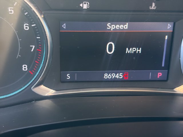 Used 2021 Chevrolet Traverse LT AWD/4WD image 16