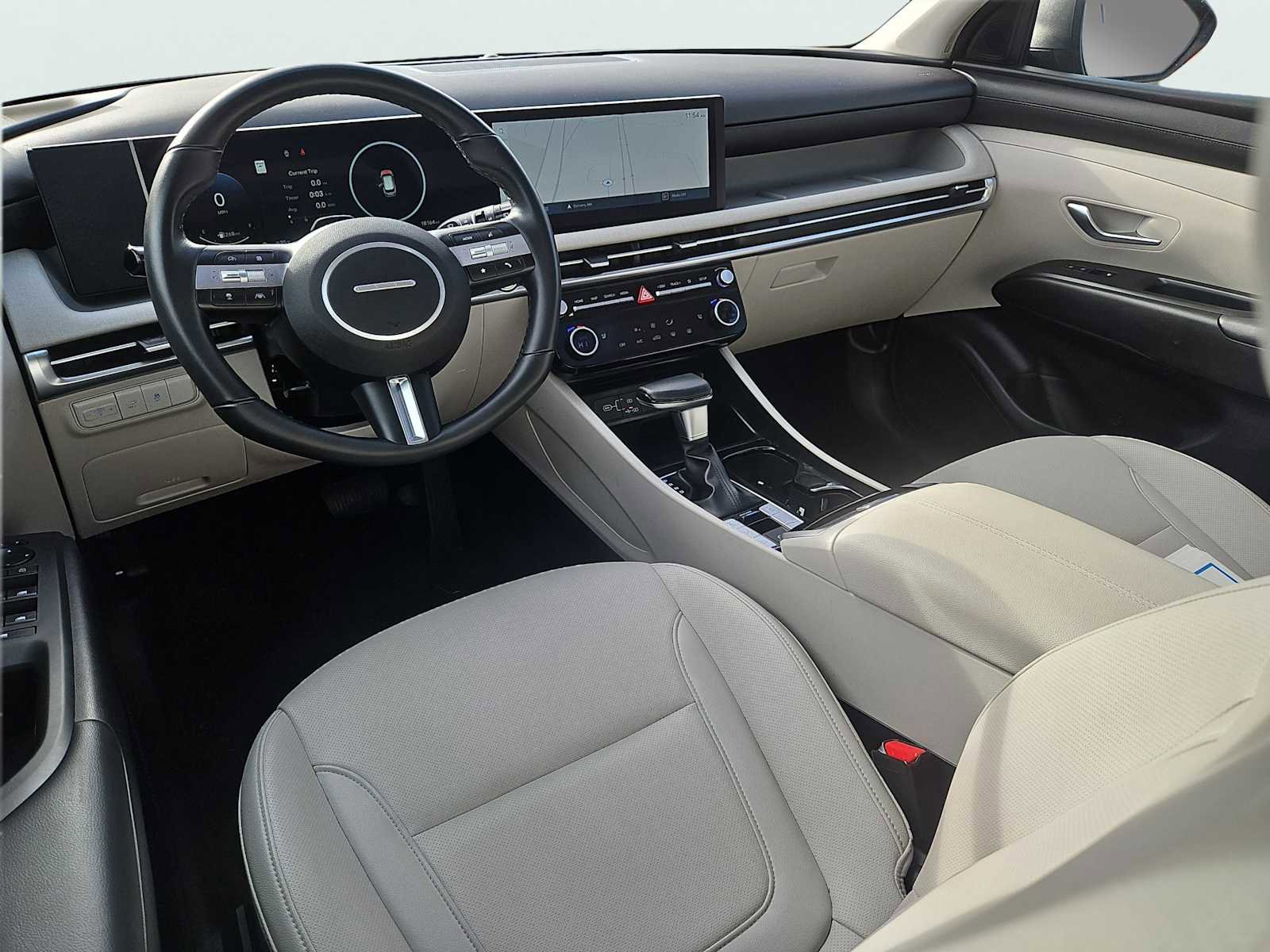 Used 2025 Hyundai Tucson SEL image 11