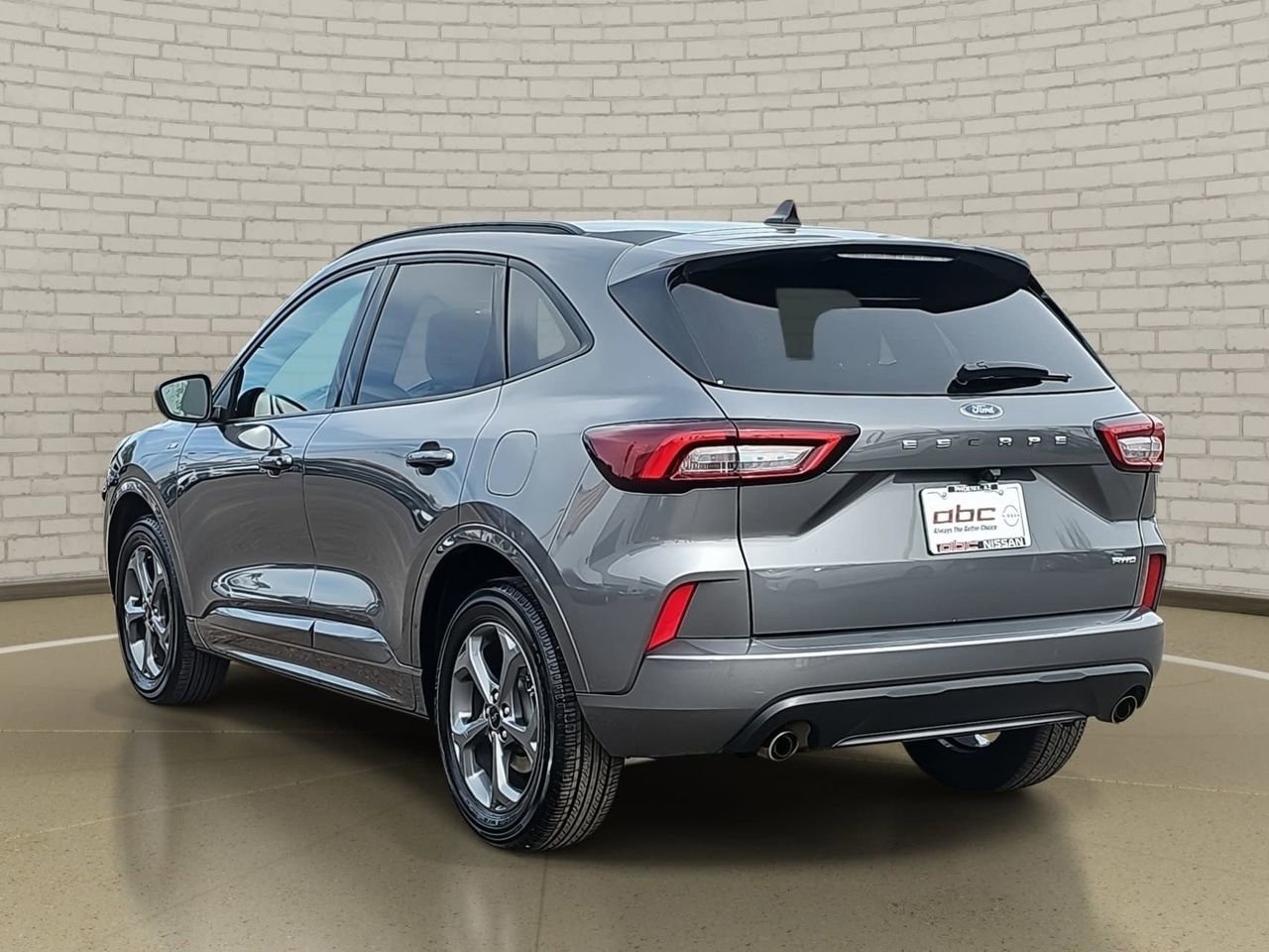 Used 2024 Ford Escape ST-Line image 7