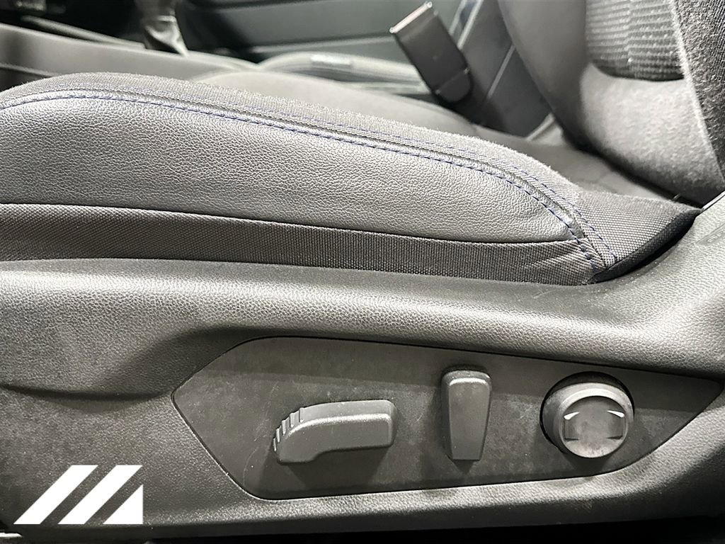 Certified 2025 Subaru Forester Premium image 19