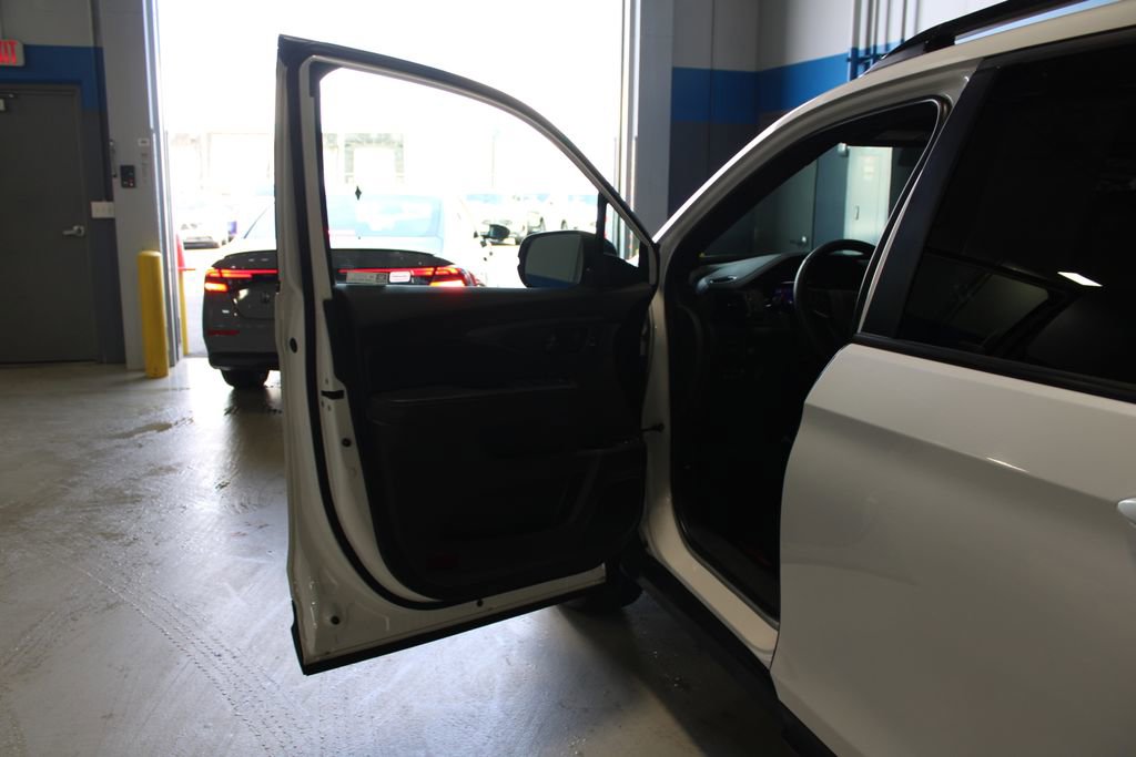 Used 2023 Honda Passport TrailSport image 7