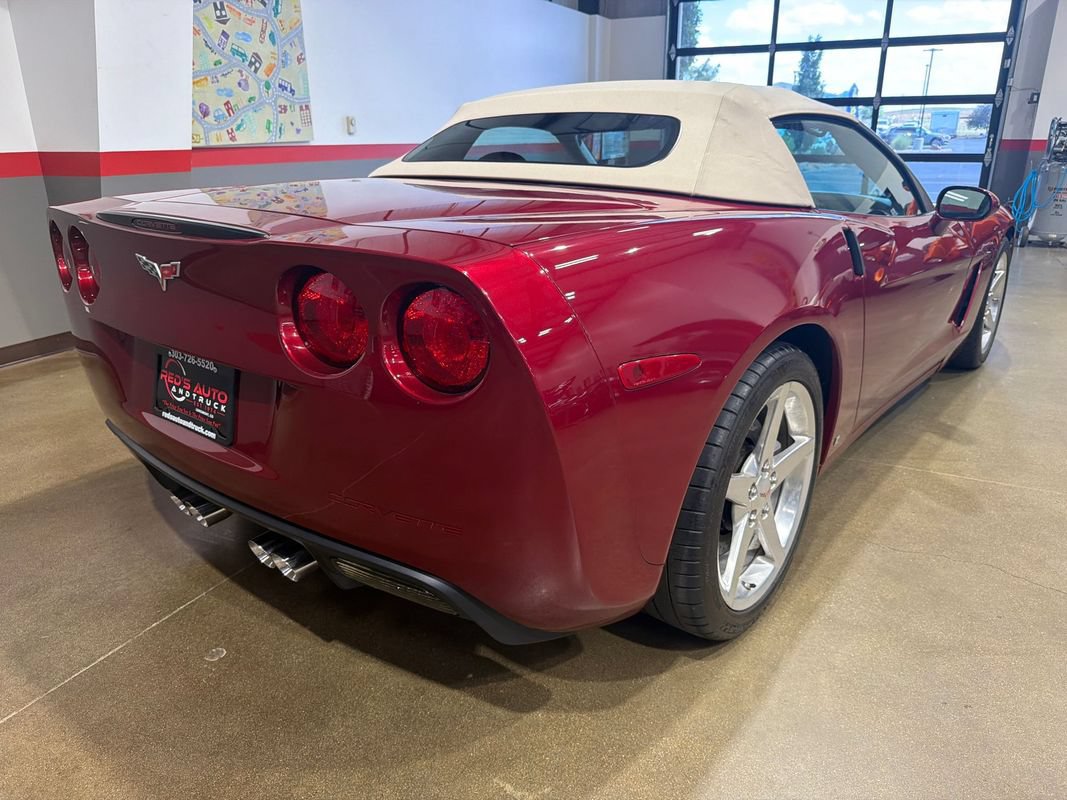 Used 2006 Chevrolet Corvette Convertible w/ Preferred Equipment Group RWD image 73
