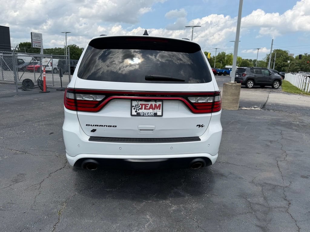 Used 2023 Dodge Durango R/T w/ Tow 'N Go Package AWD/4WD image 8