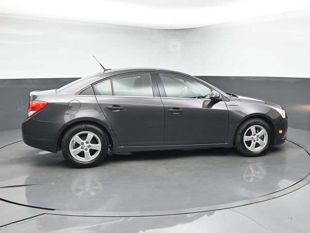 Used 2014 Chevrolet Cruze LT FWD image 9
