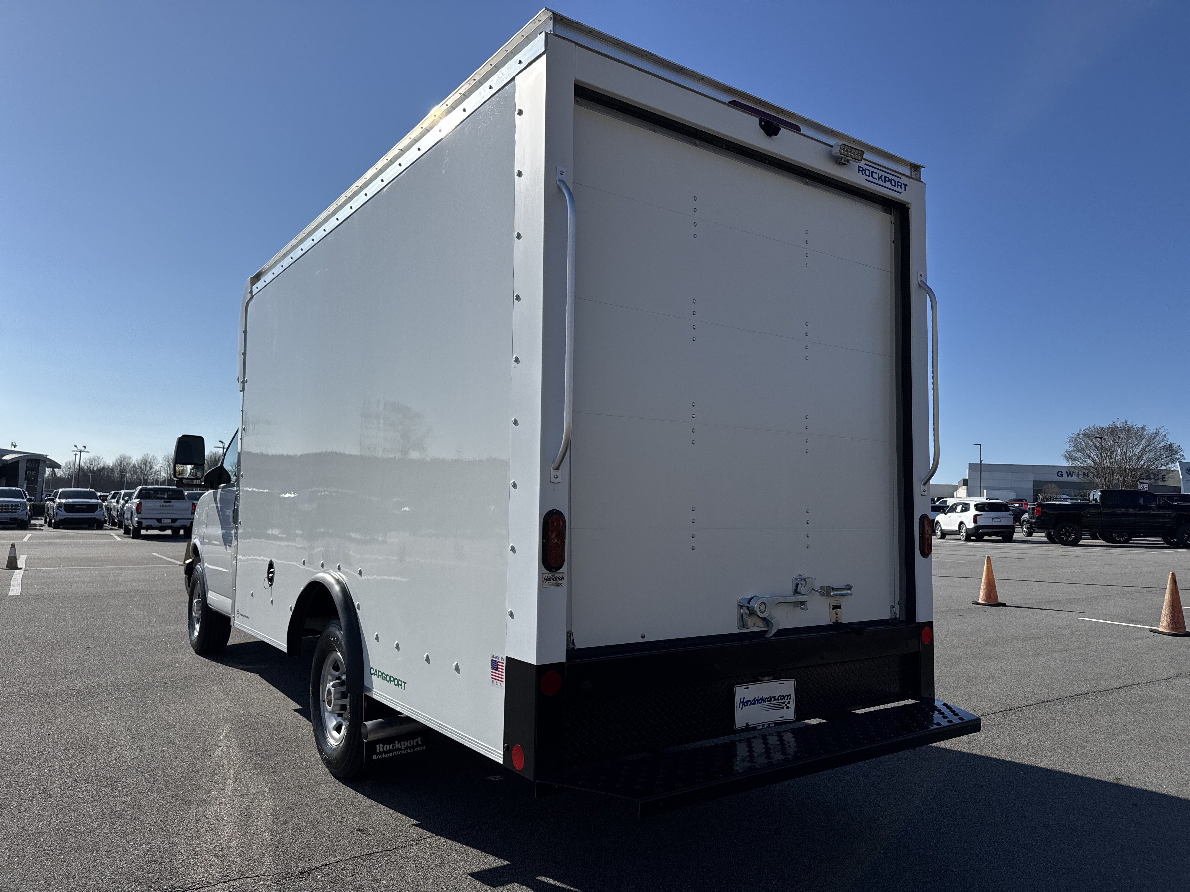 New 2026 GMC Savana 3500 w/ Power Convenience Package RWD image 8