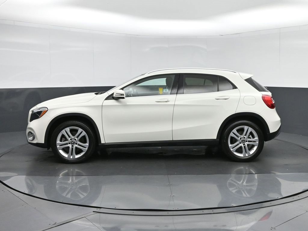 Used 2018 Mercedes-Benz GLA 250 4MATIC image 4