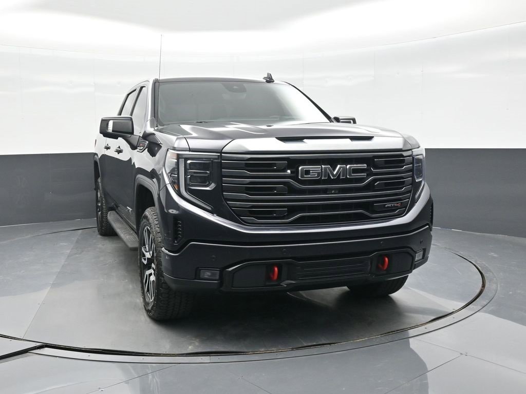 Used 2022 GMC Sierra 1500 AT4 w/ AT4 Premium Package image 18