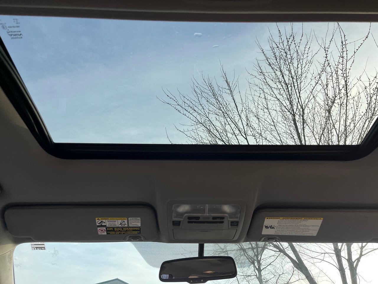 Used 2014 Toyota Highlander Limited AWD/4WD image 9