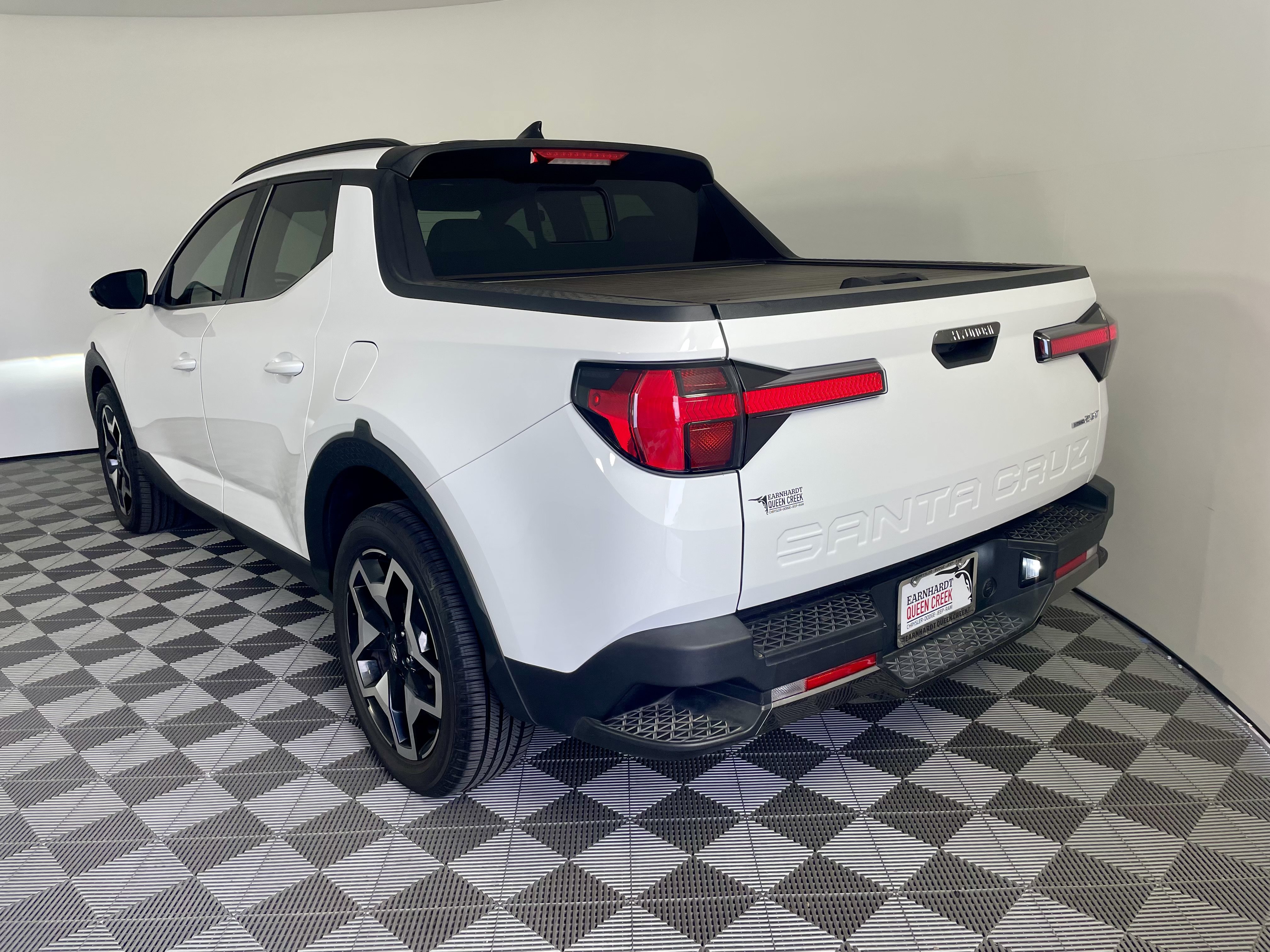 Used 2022 Hyundai Santa Cruz Limited AWD/4WD image 3